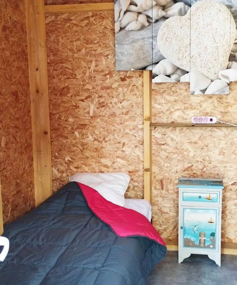 Cabane Randonneurs Camoel 0*,  France